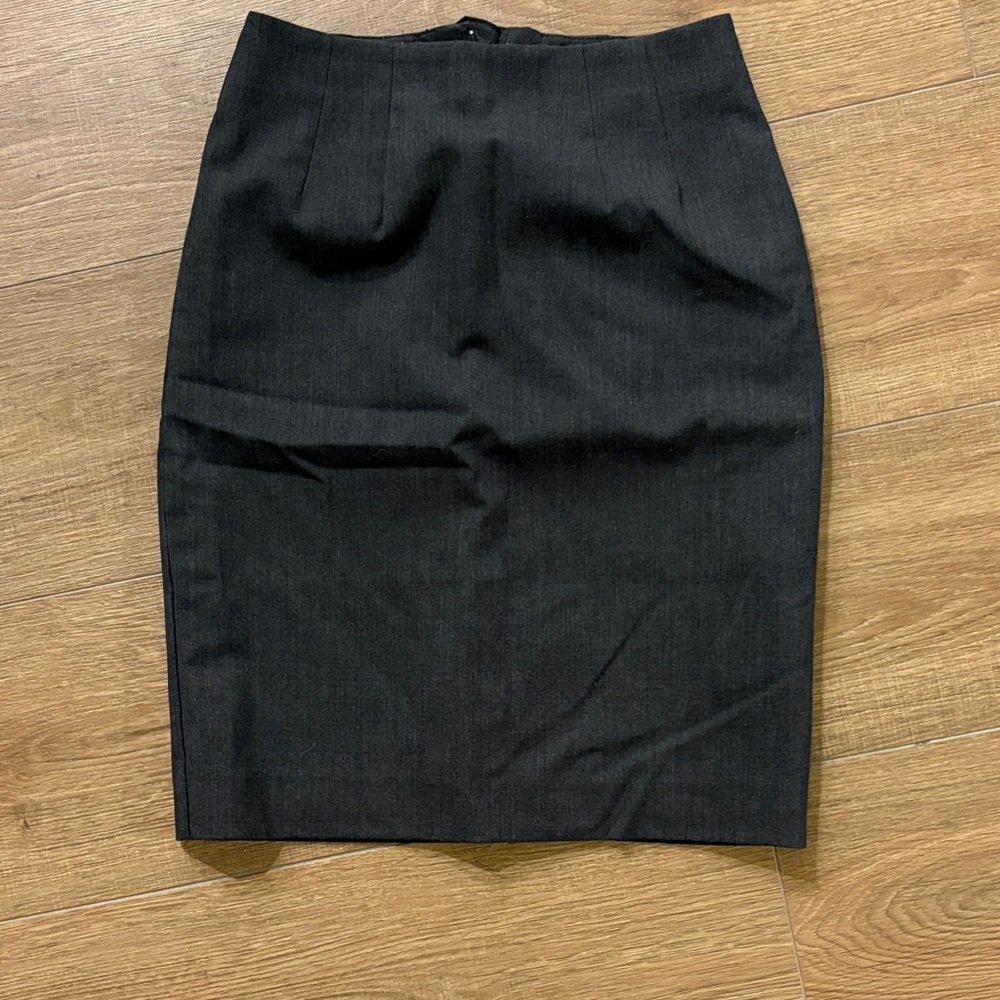 H&M Classic Black Pencil Skirt